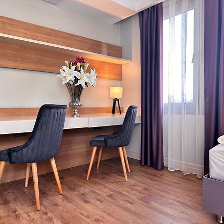 Frezya - Exclusively Woman Hotel Istanbul Exterior photo