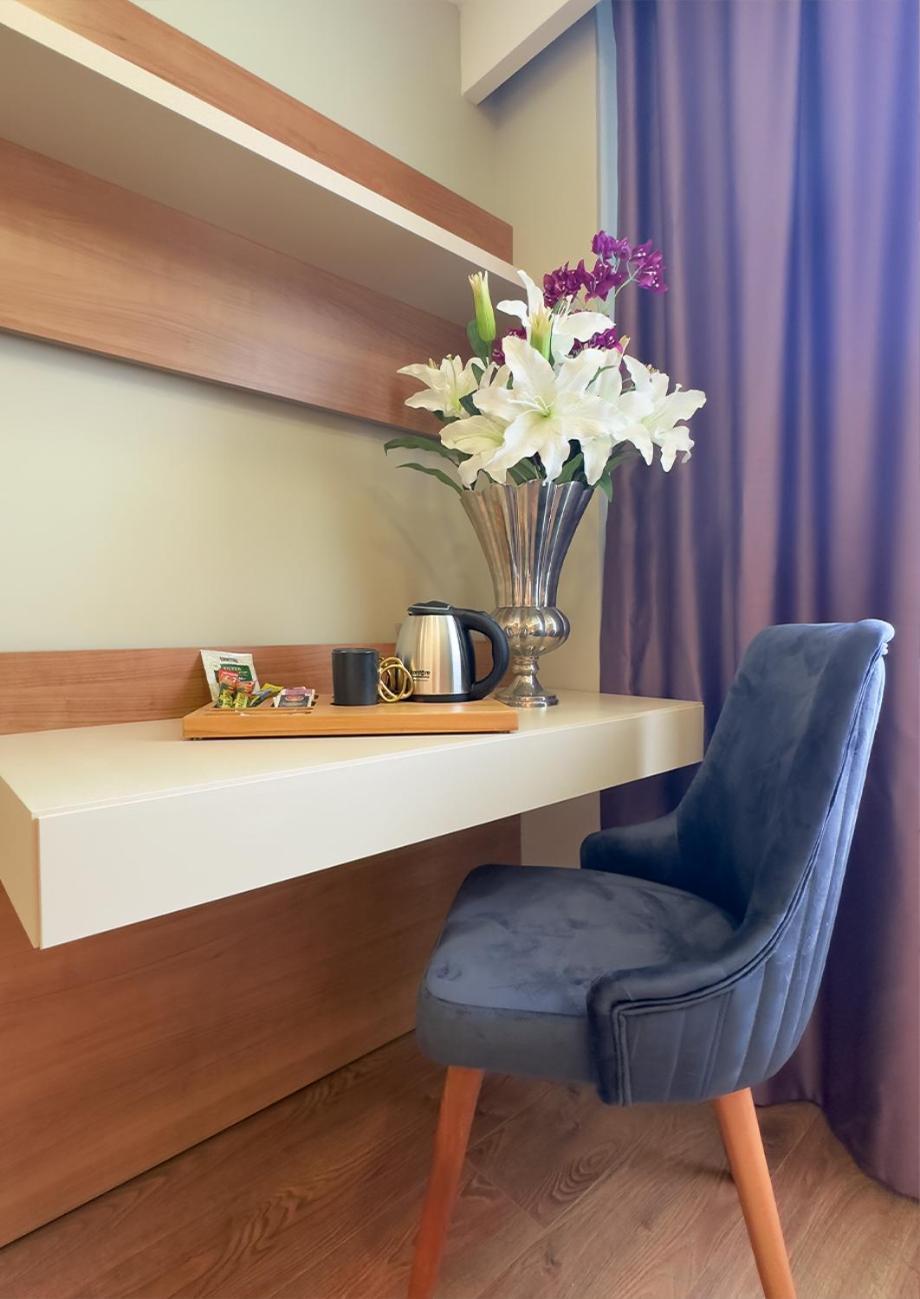 Frezya - Exclusively Woman Hotel Istanbul Exterior photo